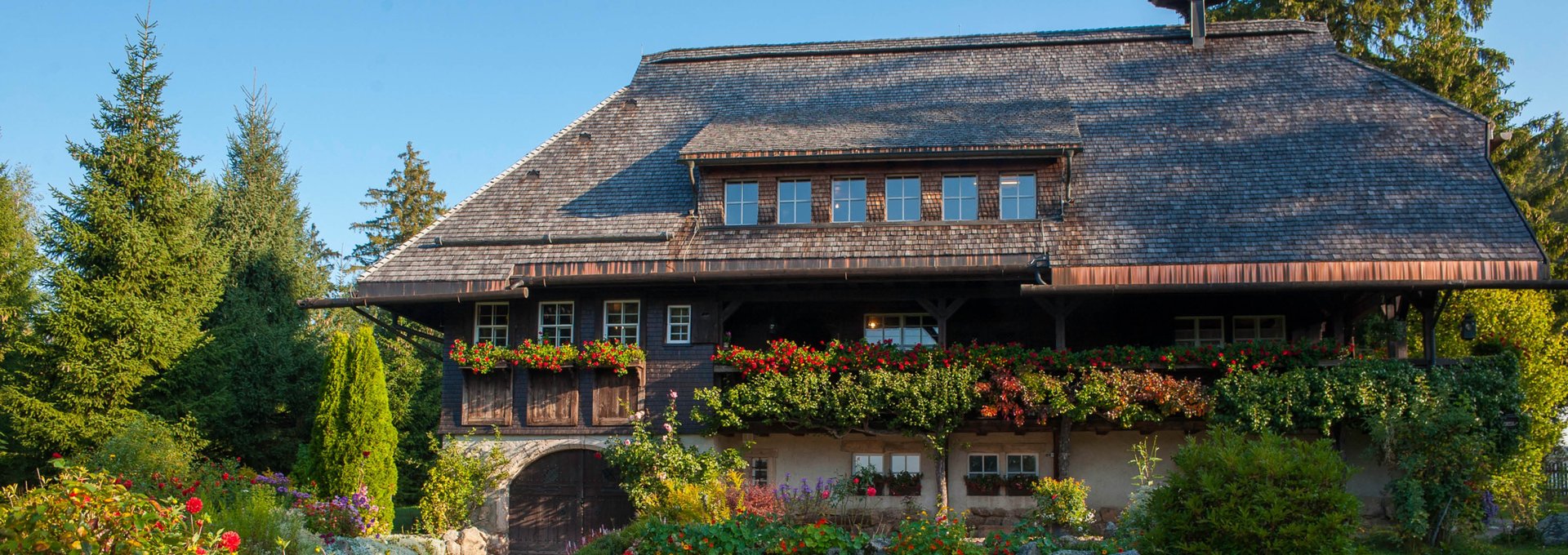 Außenansicht des Heimatmuseums Hüsli