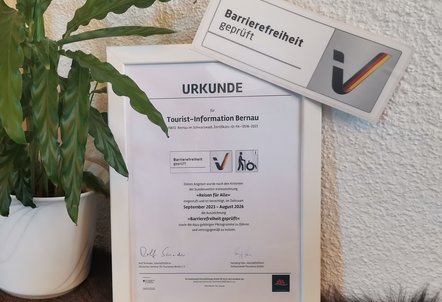 Website des Landratsamts informiert über barrierefreie Angebote im Landkreis